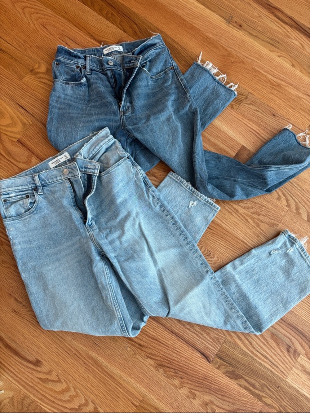 TWO Abercrombie High Rise Jeans